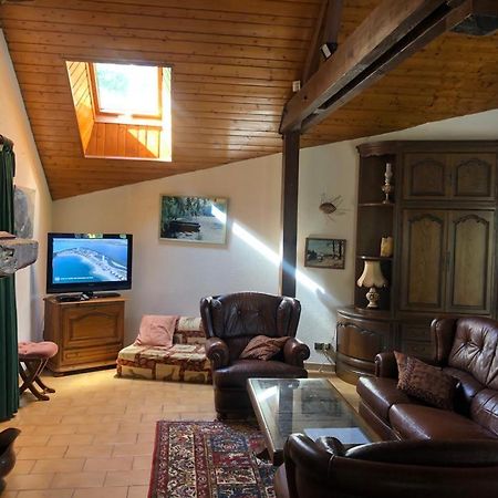 Maison/Gite Familial Dans Le Jura A 200M Du Lac Avec Piscine Privee Marigny  Dış mekan fotoğraf