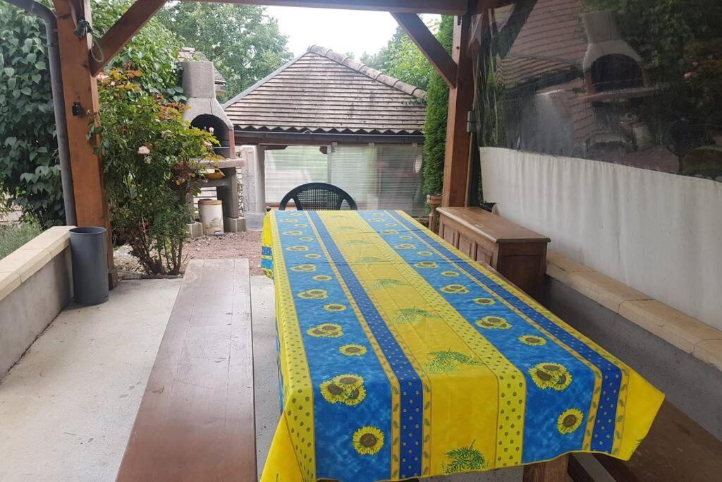 Maison/Gite Familial Dans Le Jura A 200M Du Lac Avec Piscine Privee Marigny  Dış mekan fotoğraf